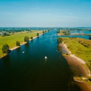 Luchtfoto van de Maas